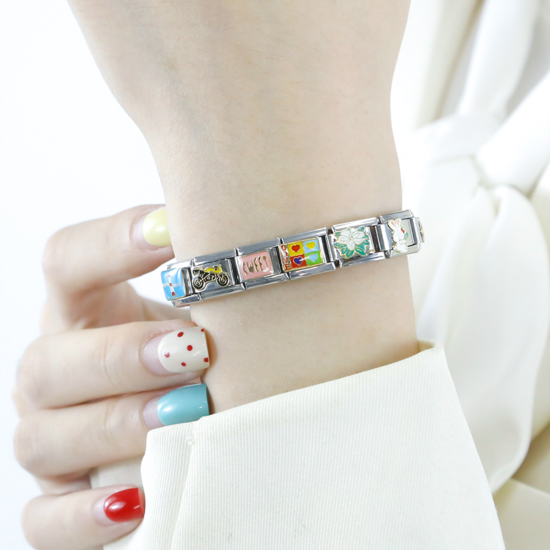 Hapiship Original Daisy Horse  - огляд і ціна Butterfly Clasp Deployant